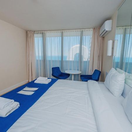 Orbi City Hub Apartments Батуми Екстериор снимка