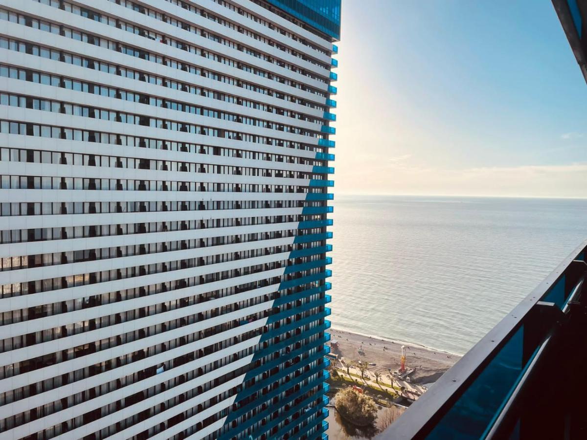 Orbi City Hub Apartments Батуми Екстериор снимка
