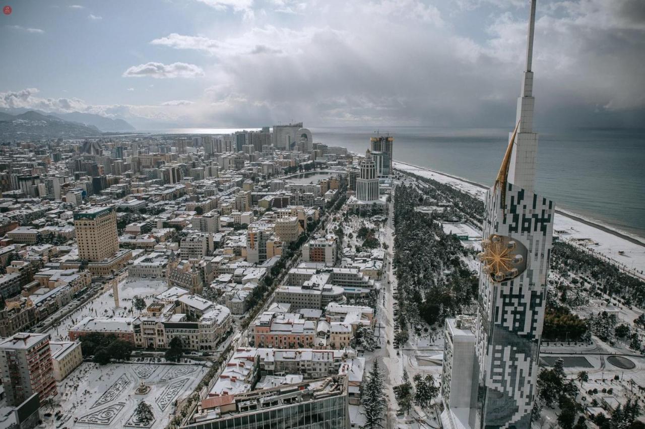 Orbi City Hub Apartments Батуми Екстериор снимка